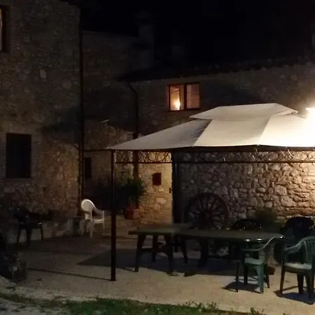 Casa Trastullo * Massa Martana