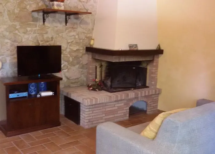 Casa Trastullo * Massa Martana